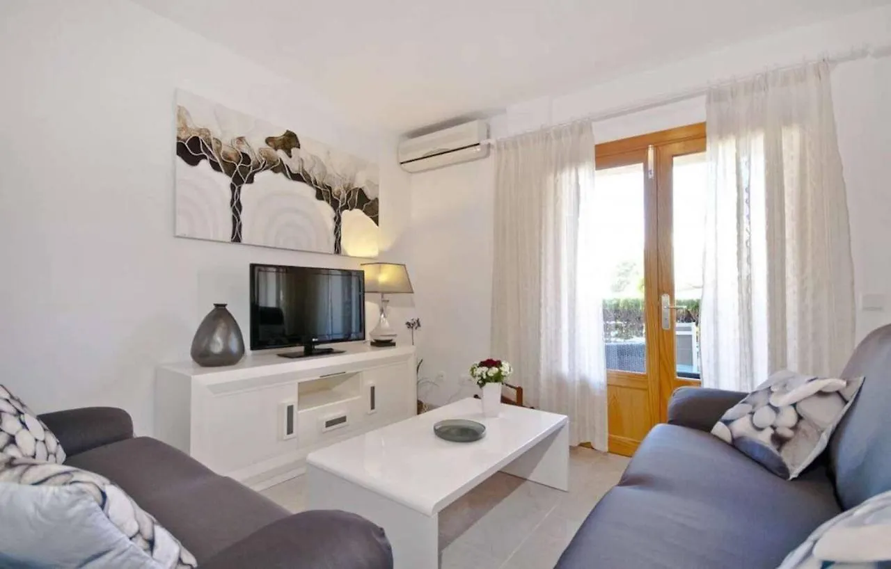 Es Pinaret Apartment Port de Pollenca Spain